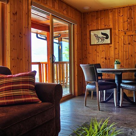 Wild Renfrew Seaside Cottages بورت رينفرو الغرفة الصورة